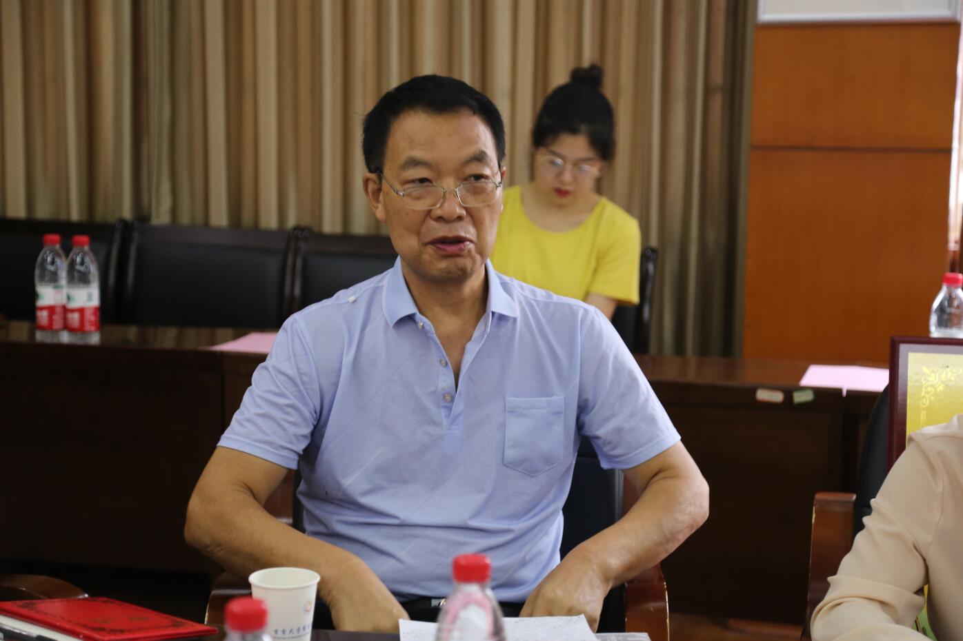 MK体育官网