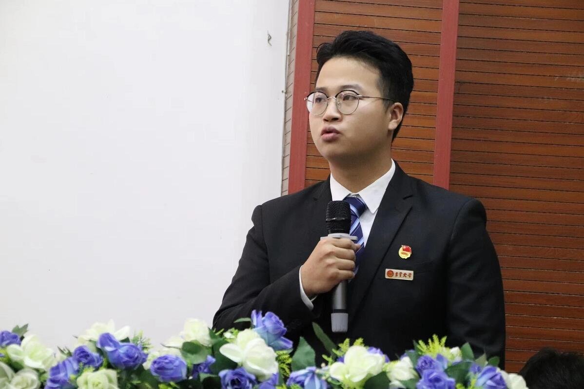 MK体育官网