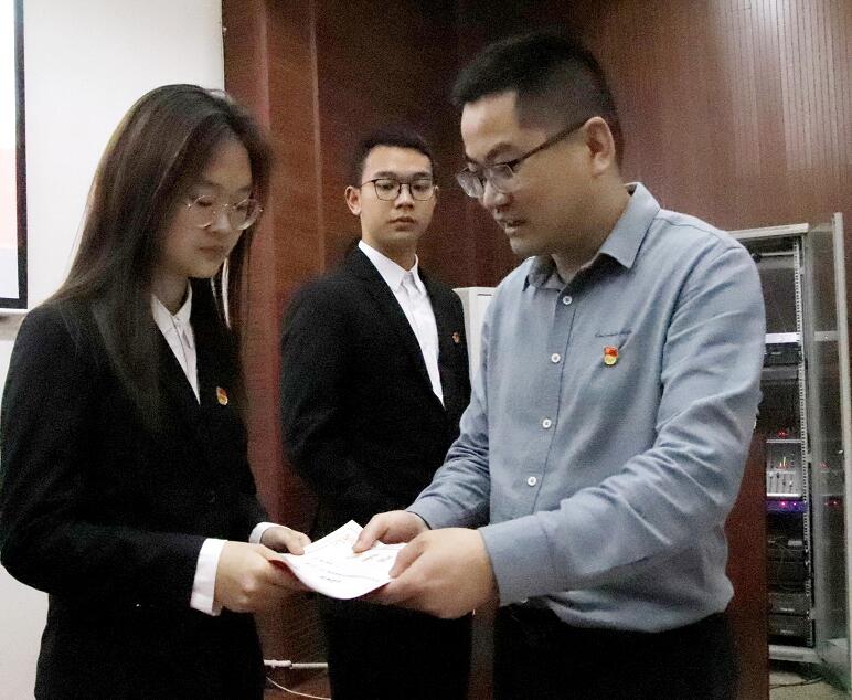 MK体育官网