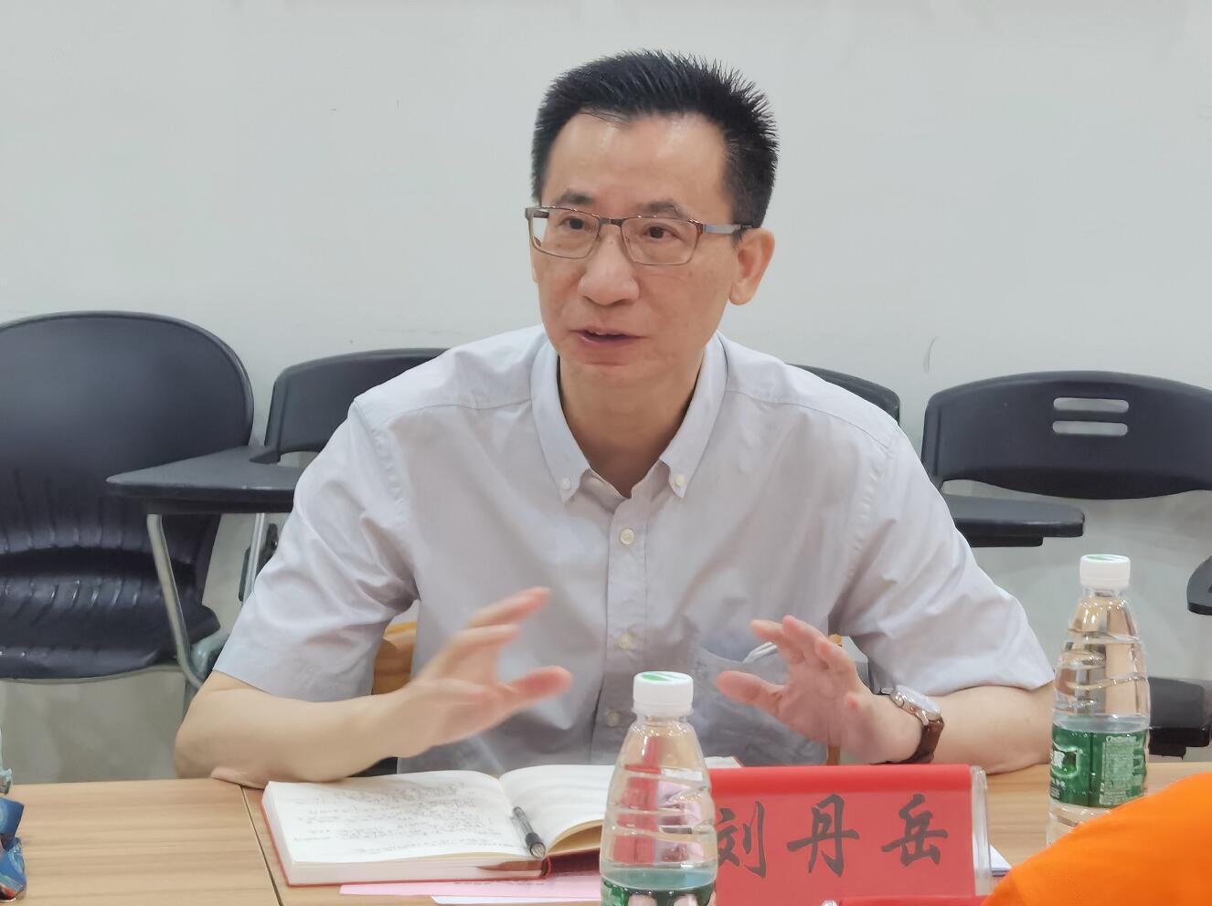 MK体育官网