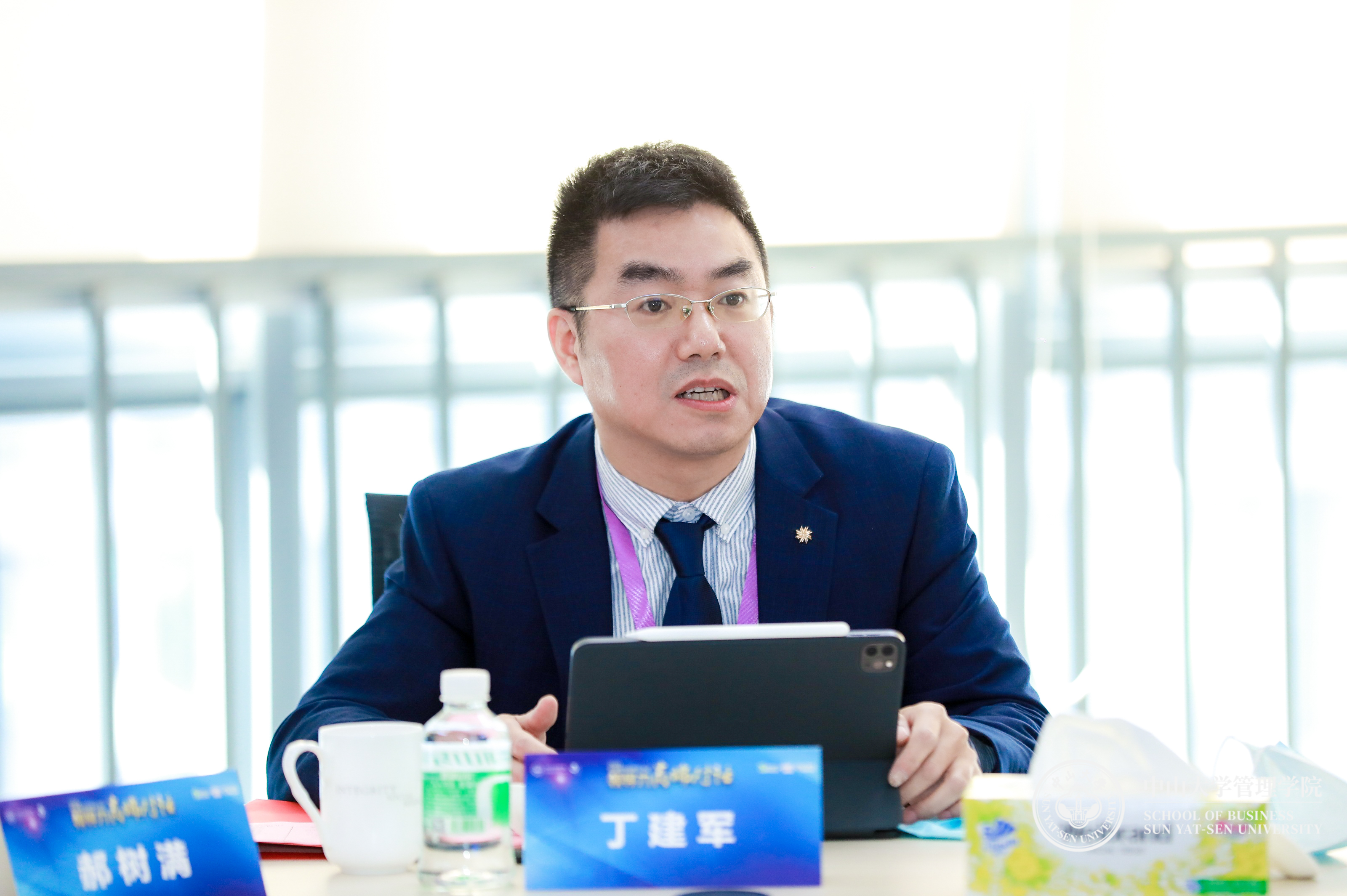 MK体育官网